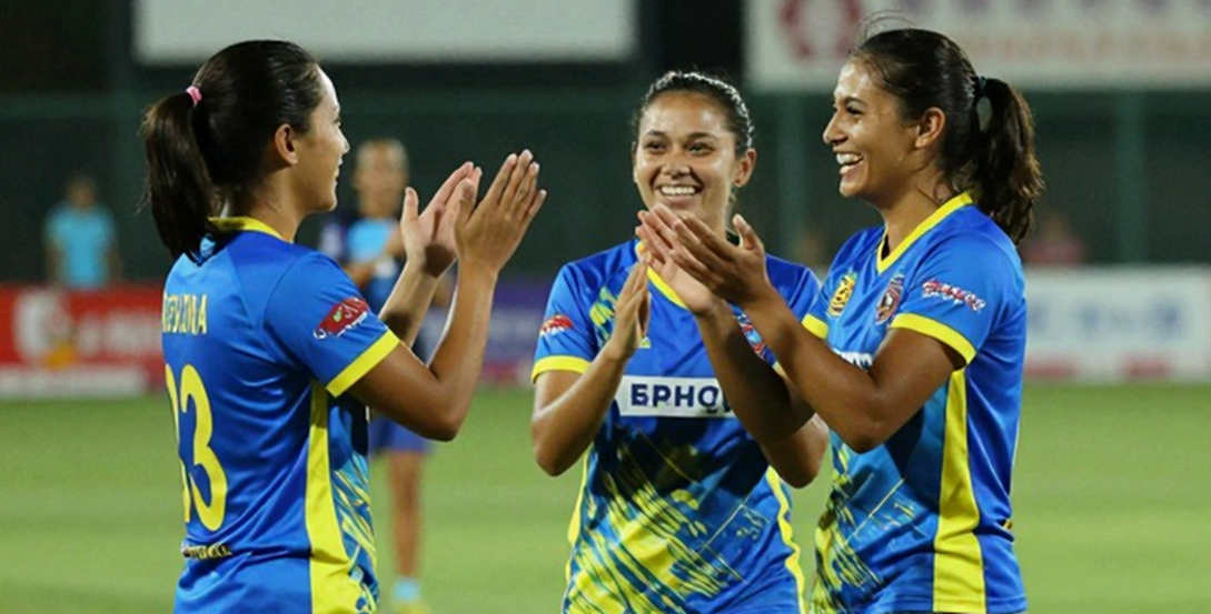खाली शीट पर मुहर: जिस रात ट्रांसफर डेस्क ने नंबर गढ़ने से इनकार कर दिया